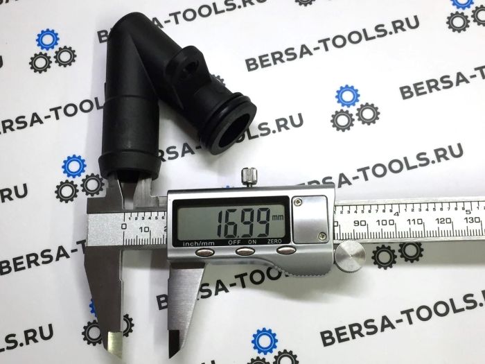 Соединительный патрубок Mercedes-Benz A6122030008