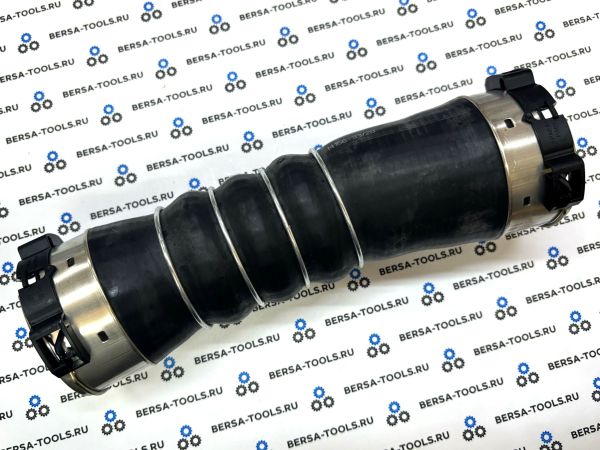 Патрубок трубопровода наддувочного воздуха BMW F01, F02, F03, F04, F07, F10, F11, F18 (11617800144)