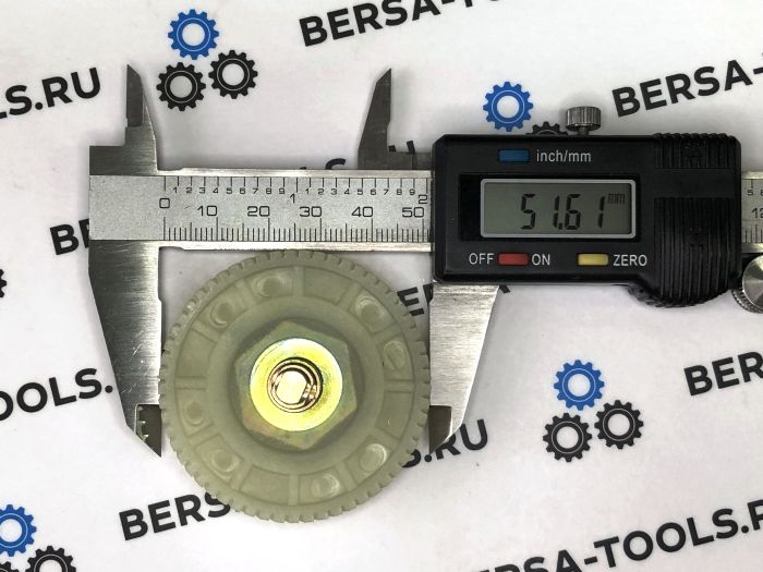 Шестерня моторчика люка Renault, Peugeot (с валом)