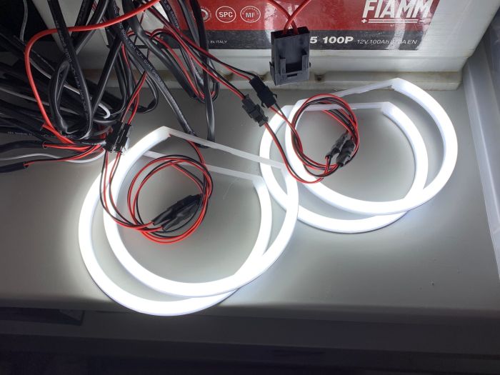 Ангельские глазки (Cotton LED) BMW E46 Non Projector