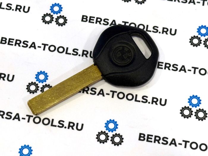 Ключ под чип для BMW с лезвием нового образца HU92