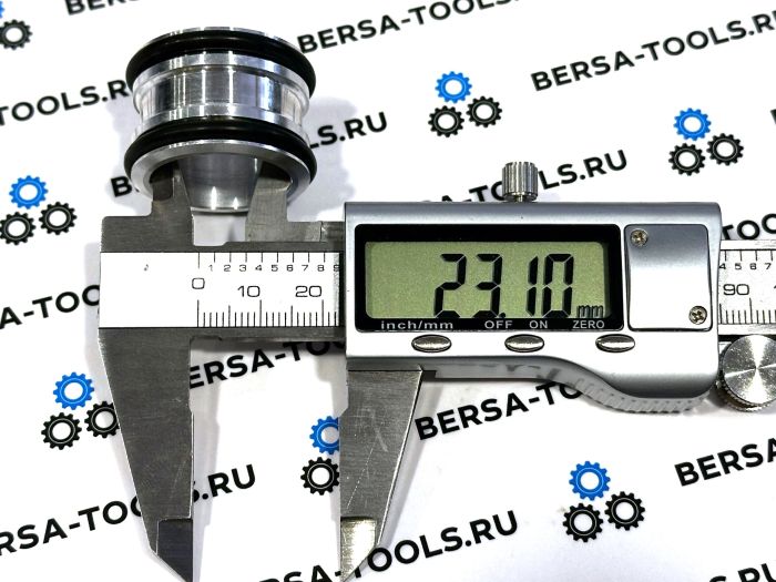 Патрубок/фланец соединительный впускного коллектора Mercedes-Benz OM642 A6420980037