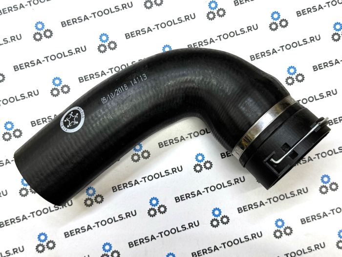 Нижний патрубок трубопровода наддувочного воздуха BMW E60, E61 (11617790090)