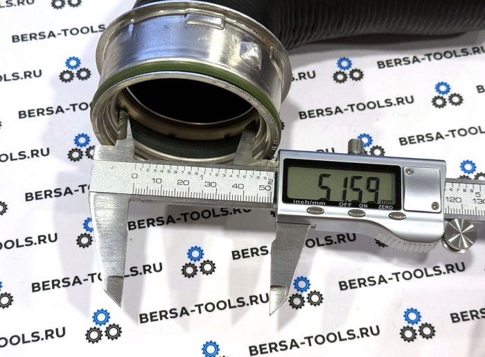 Нижний патрубок трубопровода наддувочного воздуха BMW E83 (11613415784)