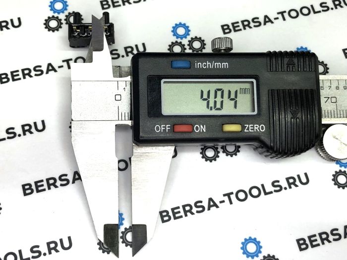 Микропереключатель дверного замка VAG (D2HW-FL291D-A452-AQ)