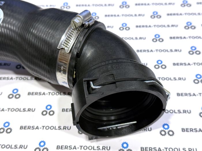 Патрубок системы турбонаддува BMW E46 11617799398