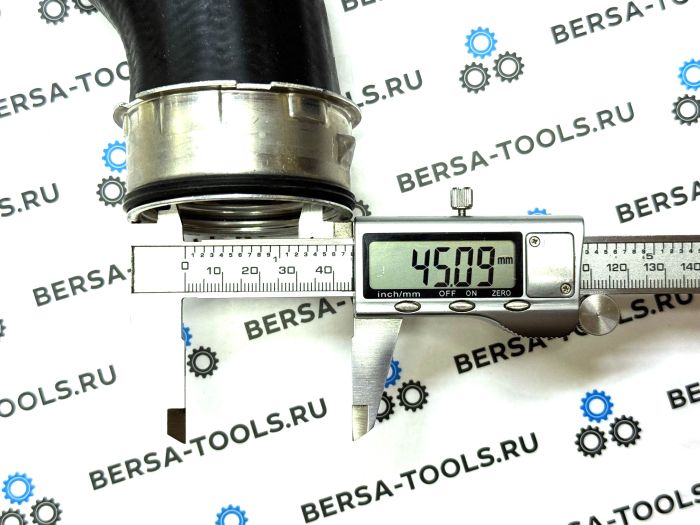 Нижний патрубок трубопровода наддувочного воздуха BMW E46 (11617793893, 11617799399, 11617797702)