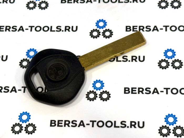 Ключ под чип для BMW с лезвием нового образца HU92