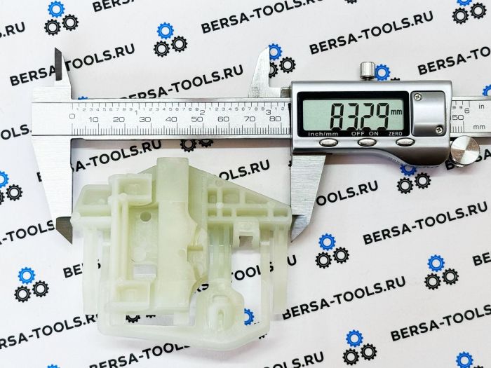 Направляющая стеклоподъёмника передней правой двери для BMW E83 (2003-2010), X3 (2003-2010)