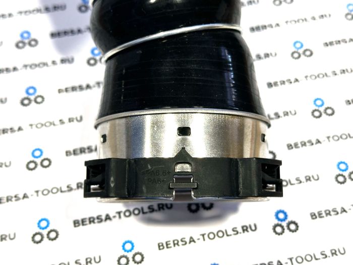 Патрубок интеркулера BMW E70, E71 (11617807985)