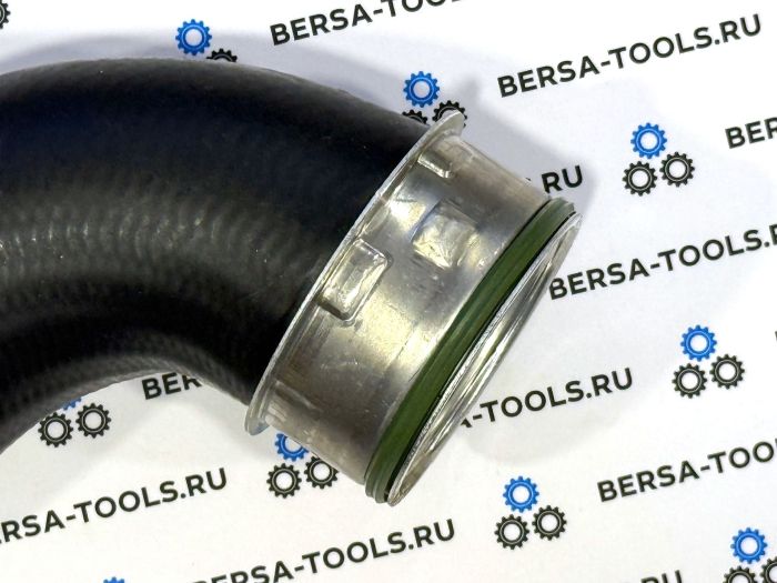 Нижний патрубок трубопровода наддувочного воздуха BMW E46 (11617799397)