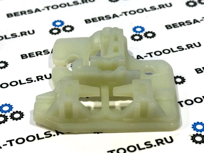 Направляющая стеклоподъёмника передних дверей BMW X5 E53 (2000-2006) L