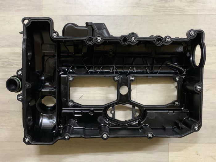 Крышка головки блока цилиндров BMW N20