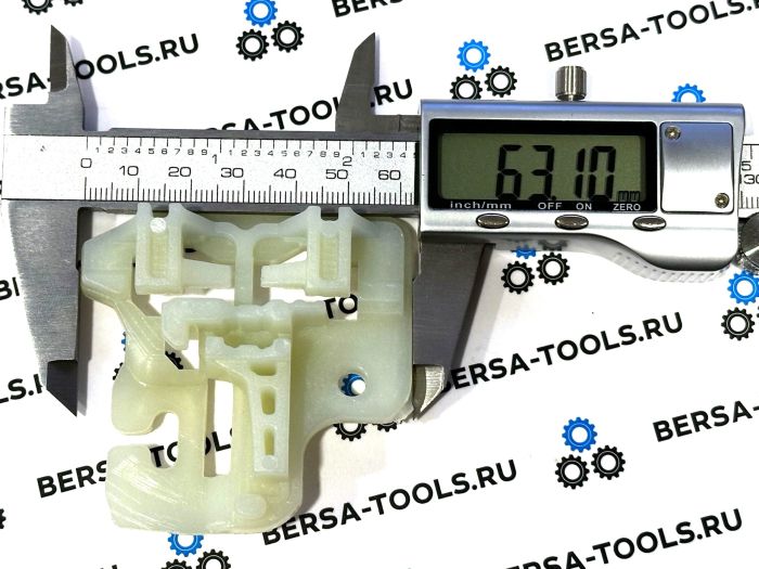 Направляющая стеклоподъёмника правой передней двери BMW X5 E53 (1999-2007)