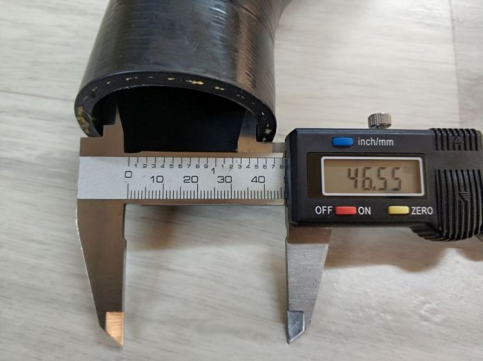 Патрубок трубопровода наддувочного воздуха BMW E46 (11612247325)