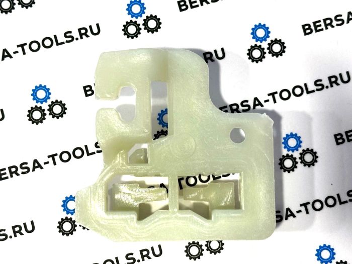 Направляющая стеклоподъёмника правой передней двери BMW X5 E53 (1999-2007)