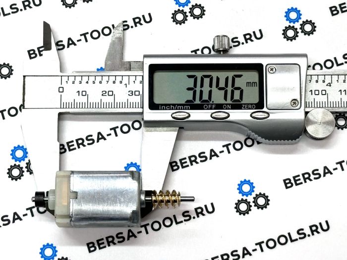 Моторчик замка багажной двери Mercedes-Benz W166 (1667600993)
