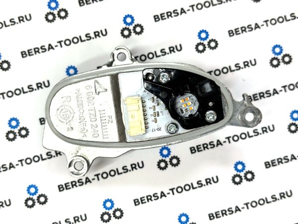 Светодиодный модуль правого указателя поворота  BMW G01, G08, G02 (63117466110)