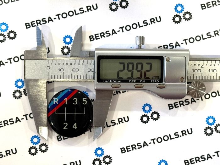 Эмблема для ручки МКПП BMW
