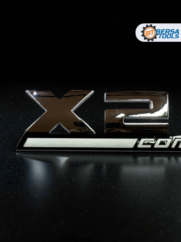 Эмблема пластиковая BMW X2 M Competition хром