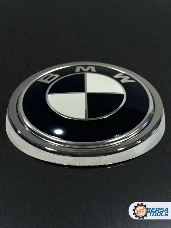 Эмблема BMW черно-белая (51147294465) 99 мм