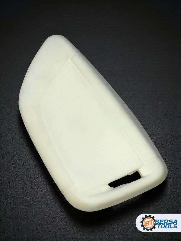 Силиконовый чехол для смарт-ключа BMW, белый