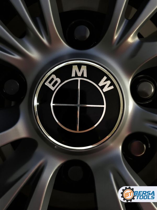 Наклейки на колесные диски, 60 мм, BMW черные (5 шт)