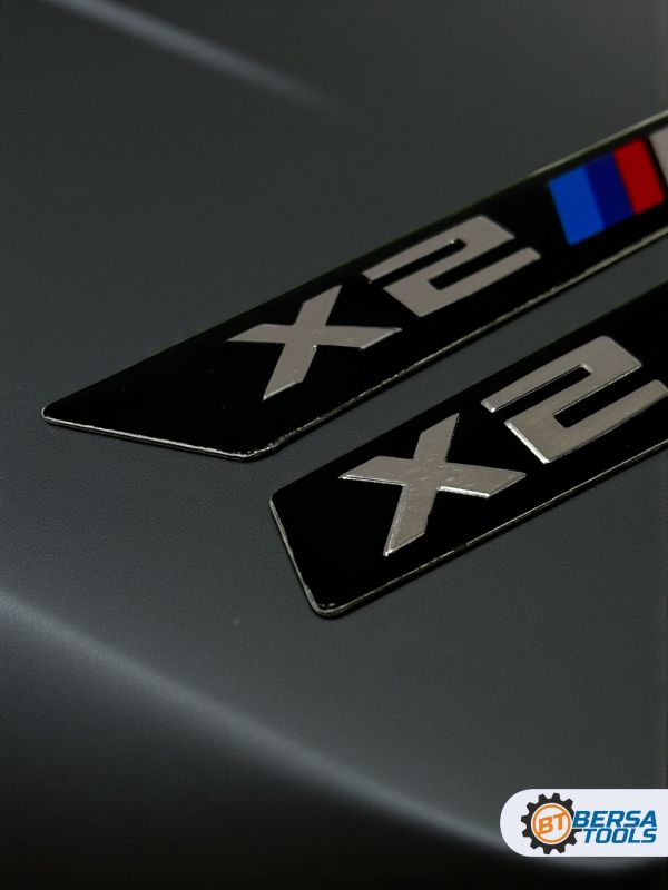 Наклейки шильдики на крылья BMW X2 M-performance