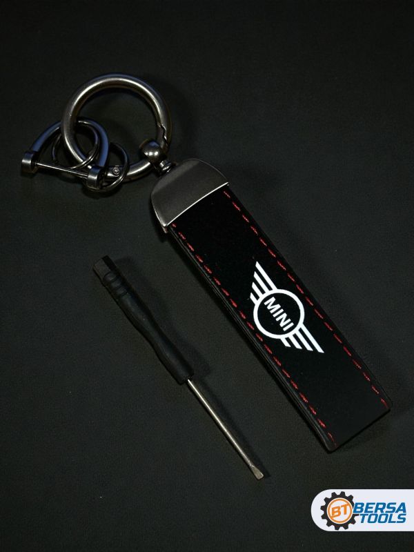 Брелок для ключей MINI, черный с красной строчкой
