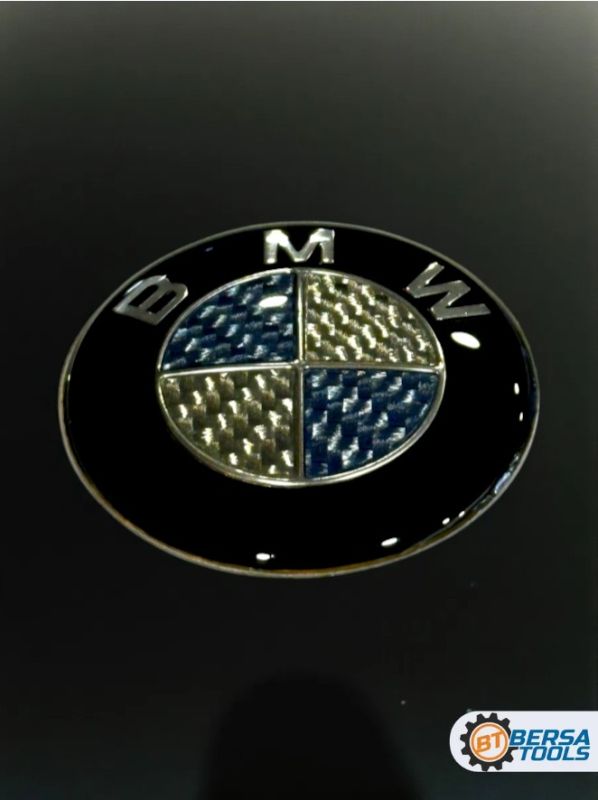 Эмблема в руль BMW (44 мм), бело-голубой карбон