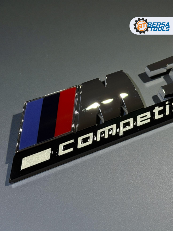 Эмблема пластиковая BMW M3 Competition хром