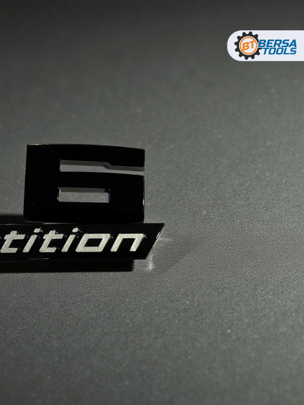 Эмблема пластиковая BMW M6 Competition черный