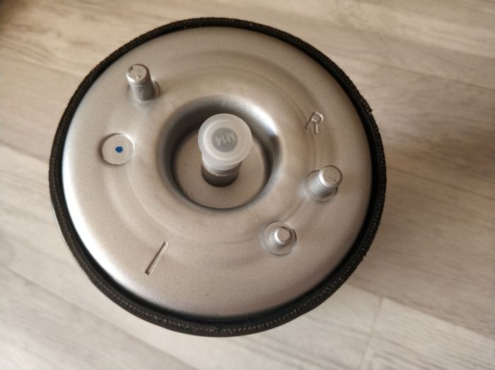 Пневмоподушка BMW E39 задняя