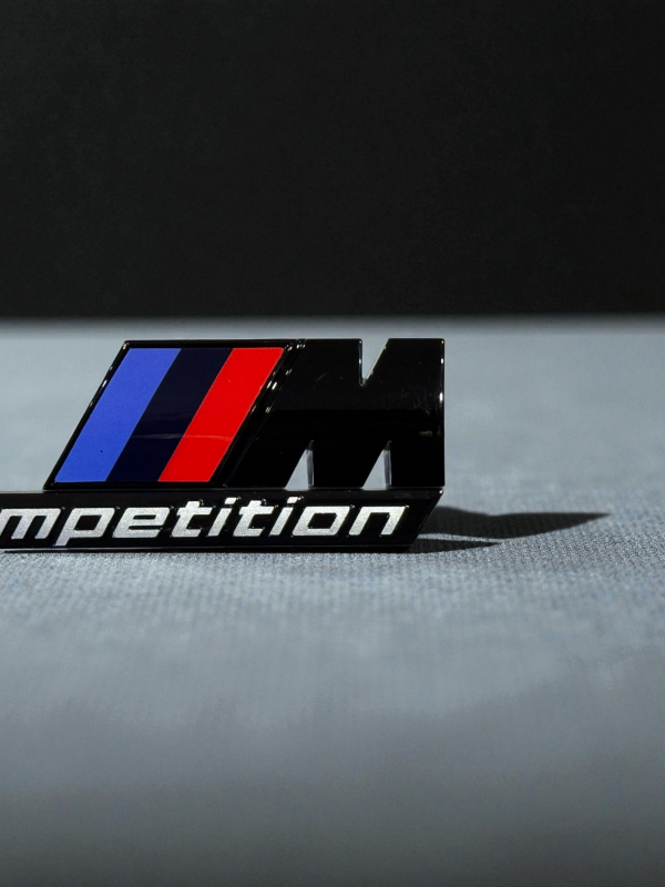 Эмблема пластиковая BMW X6 M Competition черный