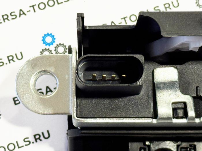 1K6827505E door lock actuator