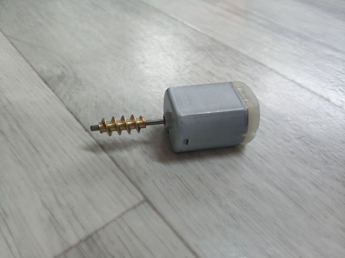 Мотор замка двери Mercedes W164 W166 W251