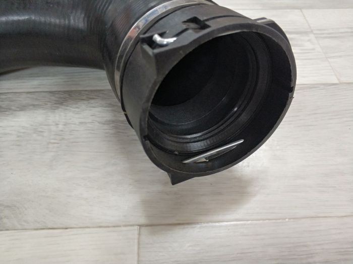 Ремкомплект трубопровода наддувочного воздуха BMW E60, E61 (11617790090)