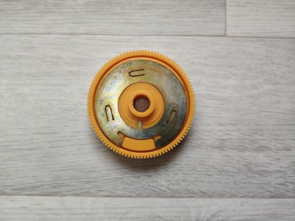 Шестерня мотора заднего стеклоочистителя VAG 6X0955711 (C,D,F)