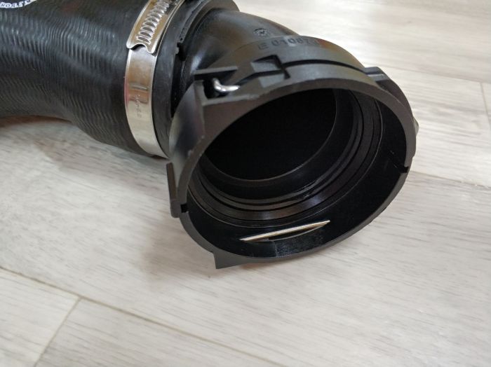 Ремкомплект патрубка системы турбонаддува BMW E46 11617799399