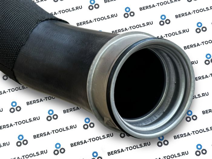 Патрубок интеркулера BMW X5 E70, X6 E71 (11617807986)