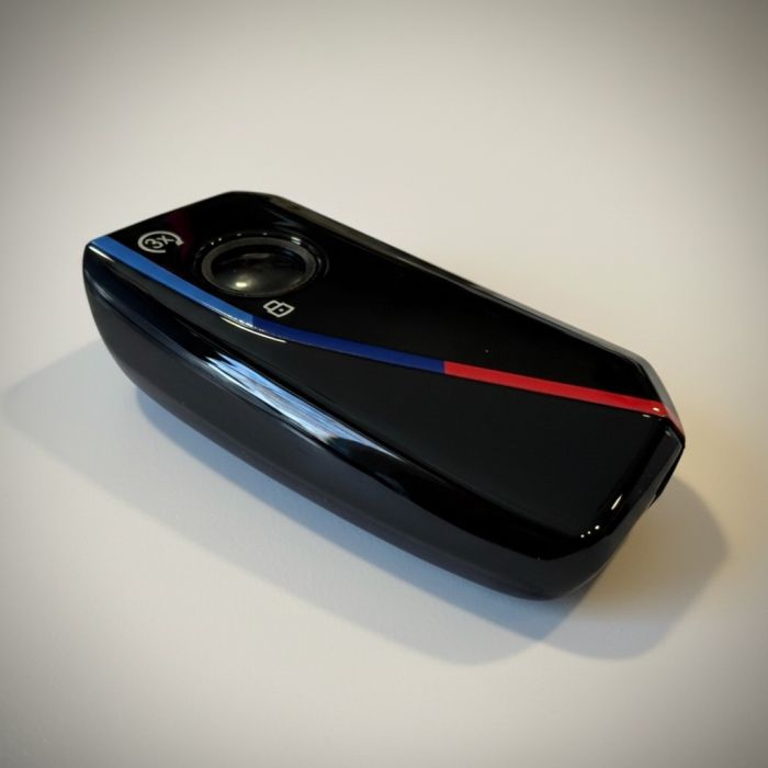 Корпус смарт ключа BMW (4 кнопки, для G-серии с логотипом и лезвием HU-100R)