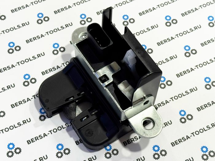 1K6827505E door lock actuator