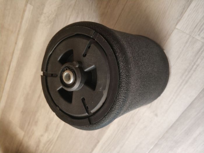 Пневмоподушка BMW E39 задняя
