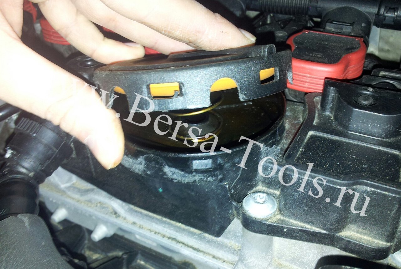 Утсановка квкг маслоотделитель VAG 06H103495
